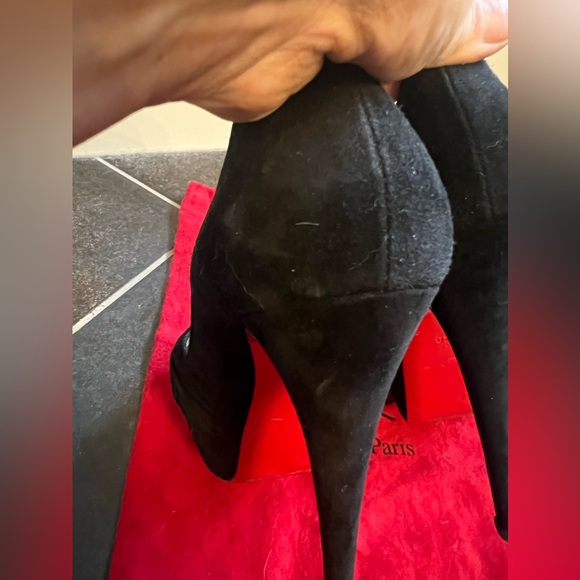 Authentic Christian Louboutin Greissimo Black Suede Peep Toe Heels Sz 40 (9–9.5) - Picture 8 of 11